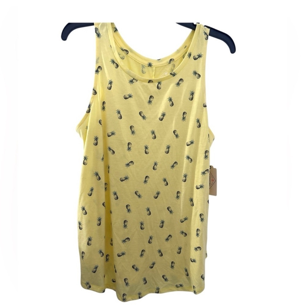 NWT St. John's Bay Yellow Pineapple Soft Knit Tank Top Women’s Size Large